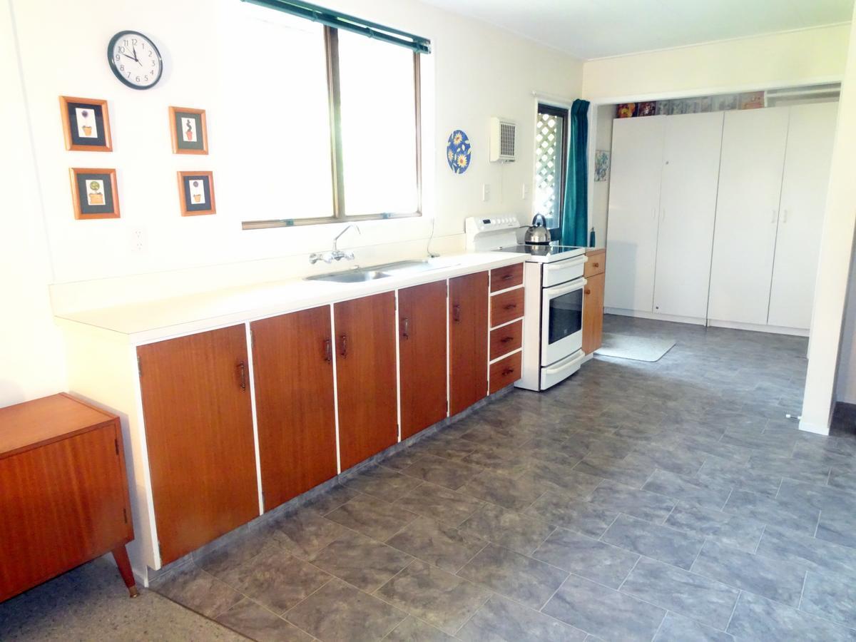 Smokebush Cottage - Holiday Home Exclusively Yours Turangi Buitenkant foto